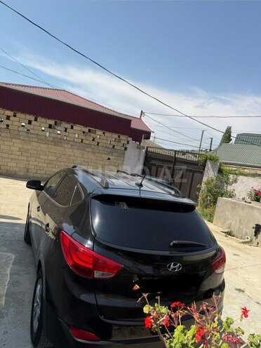 Hyundai ix35-4