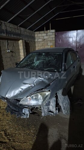 Mitsubishi Lancer-1