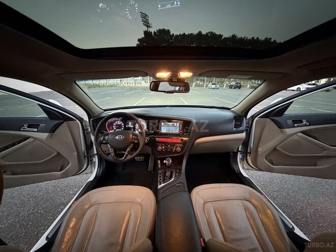 Kia Optima-11