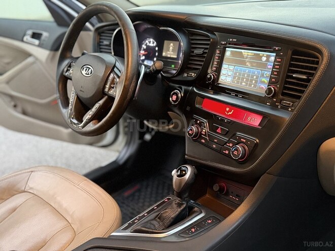 Kia Optima-15