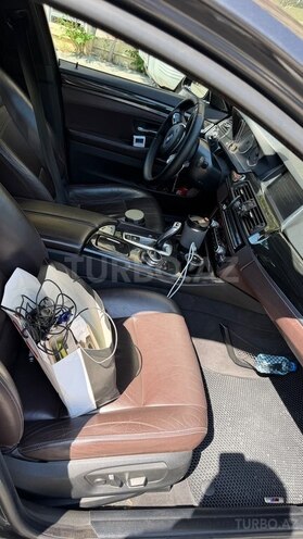 BMW 528-6