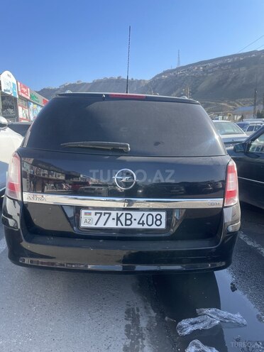 Opel Astra-2