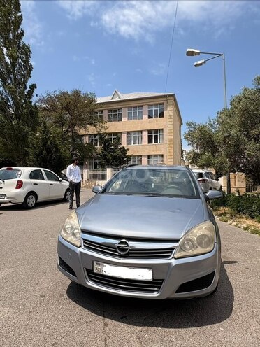 Opel Astra-1
