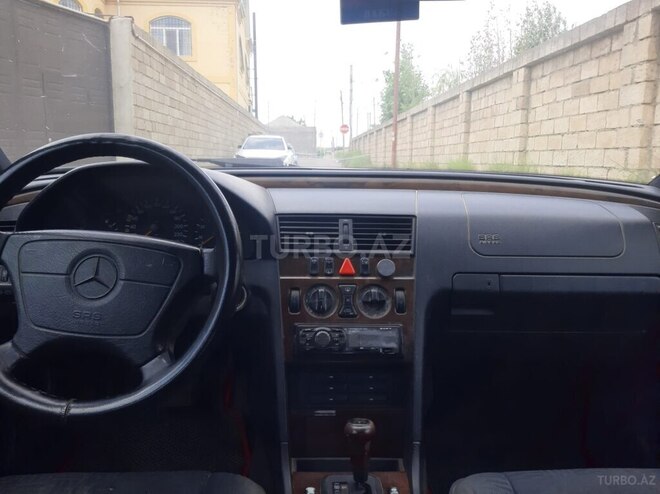 Mercedes C 200-3