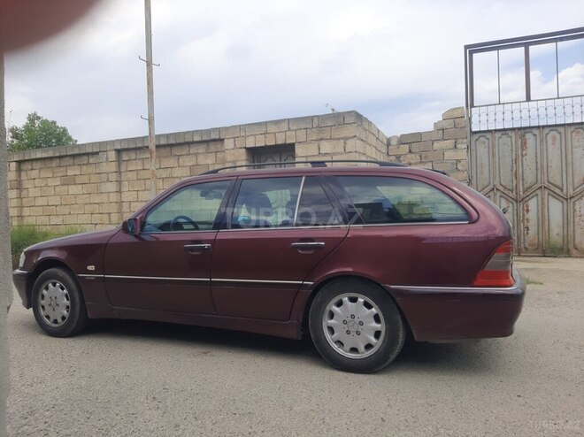 Mercedes C 200-7