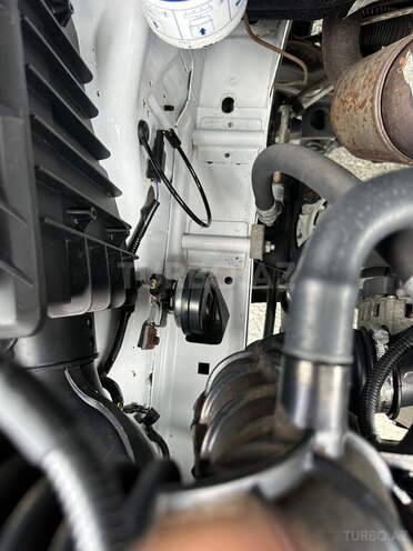 Ford Transit-10