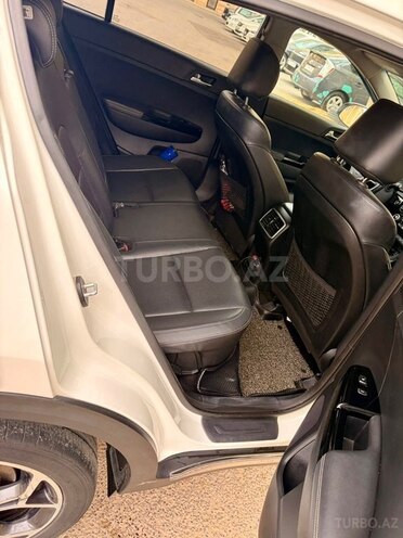 Kia Sportage-5