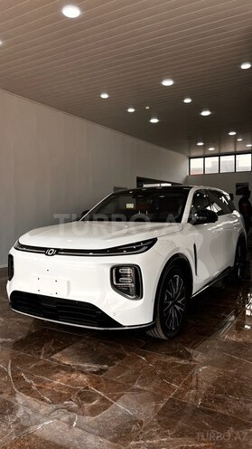 Changan Qiyuan Q07-3