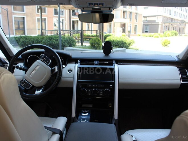 Land Rover Discovery-9
