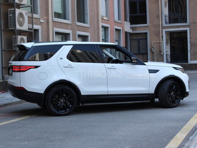 Land Rover Discovery-7