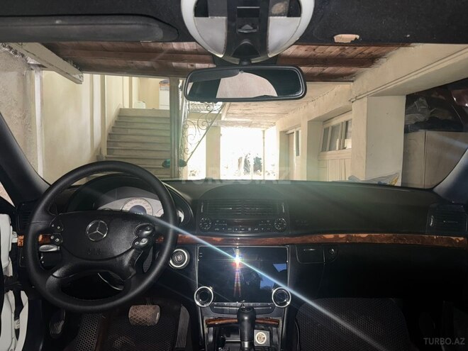 Mercedes E 350-9