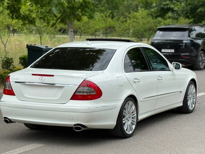 Mercedes E 350-5