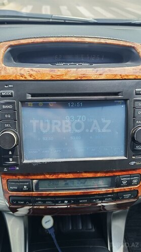 Toyota Land Cruiser Prado-7