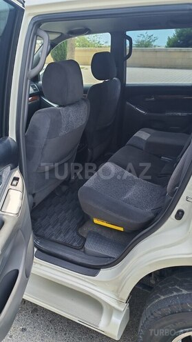 Toyota Land Cruiser Prado-9