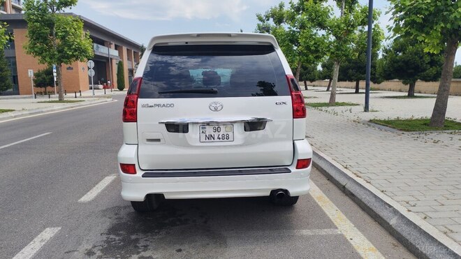 Toyota Land Cruiser Prado-12