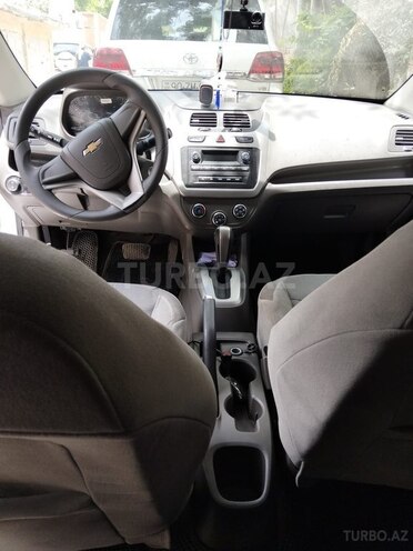Chevrolet Cobalt-9