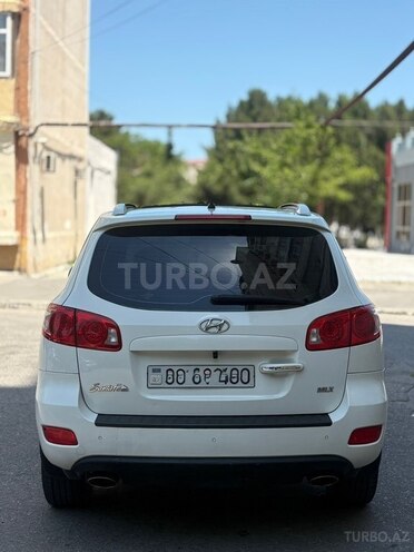 Hyundai Santa Fe-4