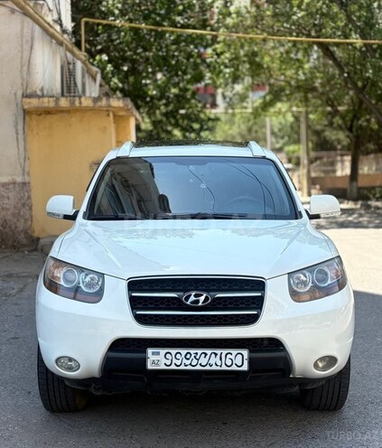 Hyundai Santa Fe-1