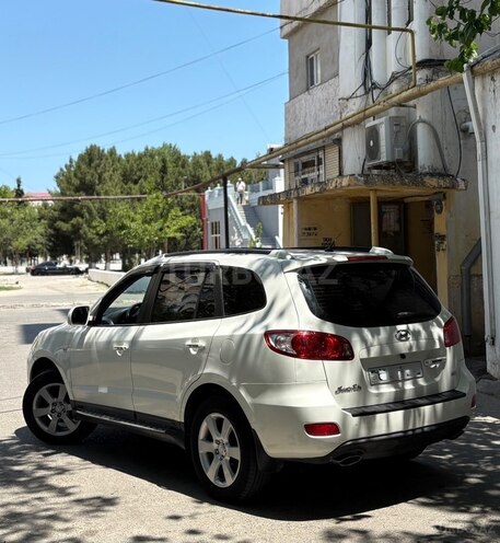 Hyundai Santa Fe-3