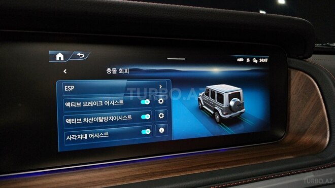 Mercedes G 450 d-24