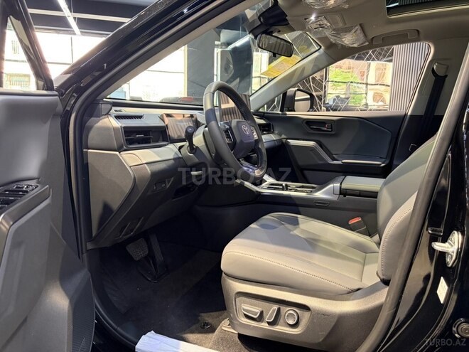 Toyota RAV4-2