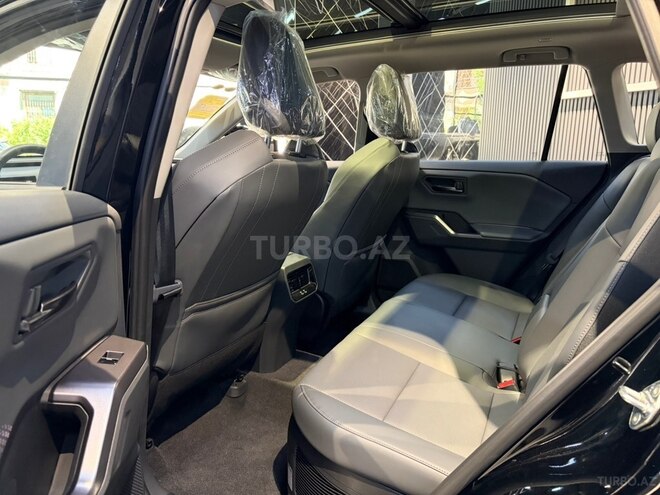 Toyota RAV4-7