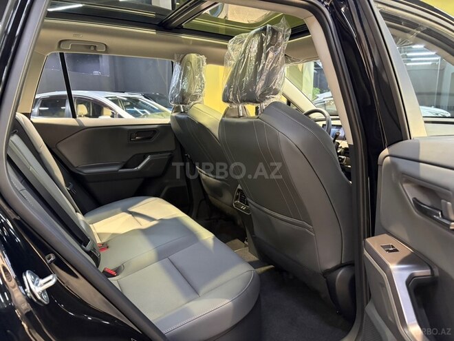 Toyota RAV4-6