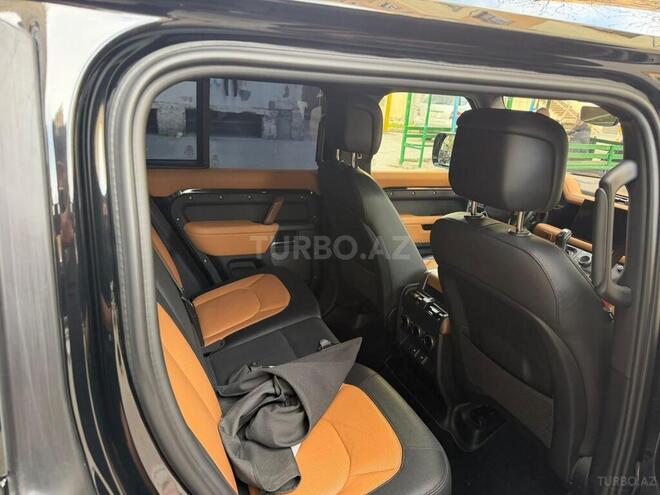Land Rover Defender-4
