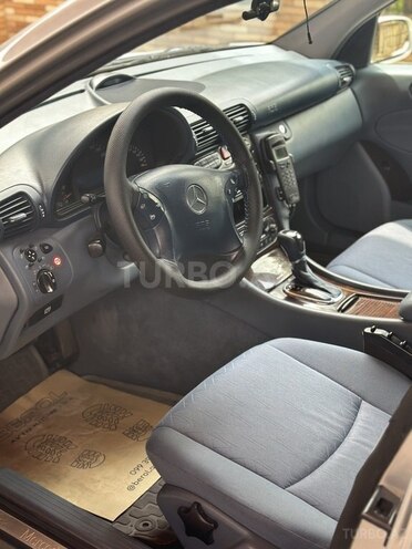 Mercedes C 200-6