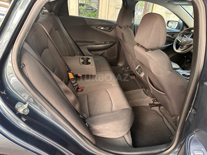 Chevrolet Malibu-10