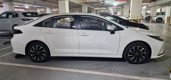 Toyota Corolla-4