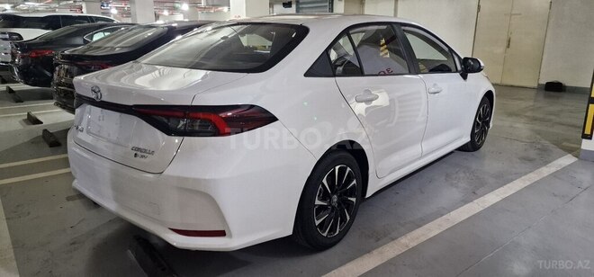 Toyota Corolla-5