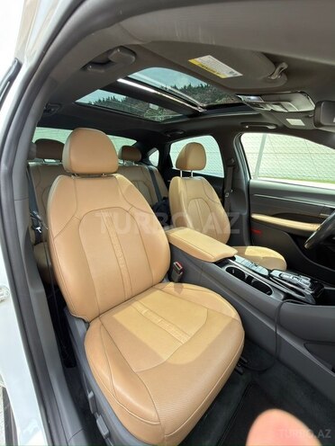 Hyundai Sonata-8