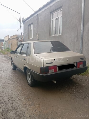 LADA (VAZ) 21099-4