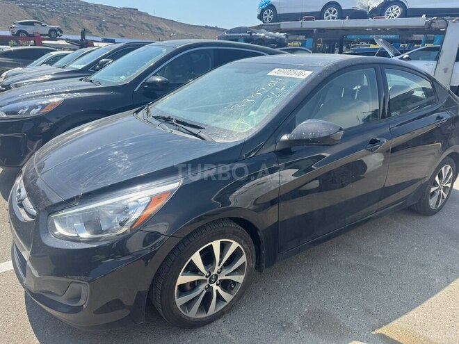 Hyundai Accent-5