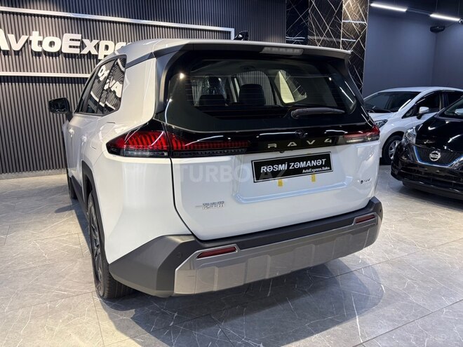 Toyota RAV4-3