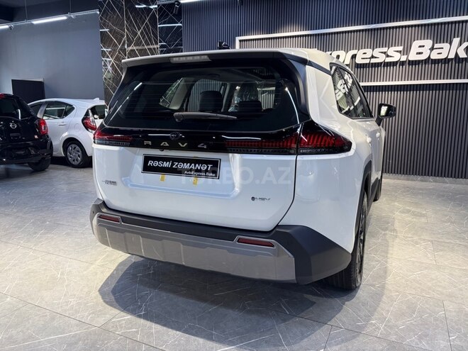 Toyota RAV4-5