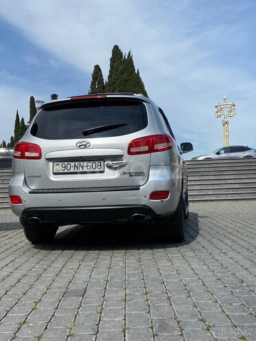 Hyundai Santa Fe-6