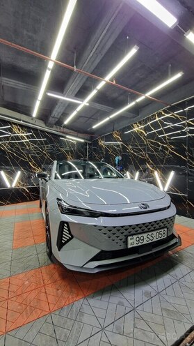Changan Qiyuan A06-8