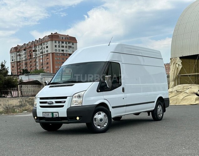 Ford Transit-1