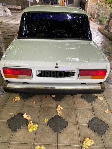 LADA (VAZ) 2107-5