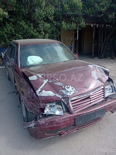 Mercedes C 200-1