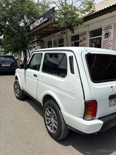 LADA (VAZ) Niva-6
