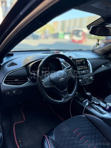 Chevrolet Malibu-5