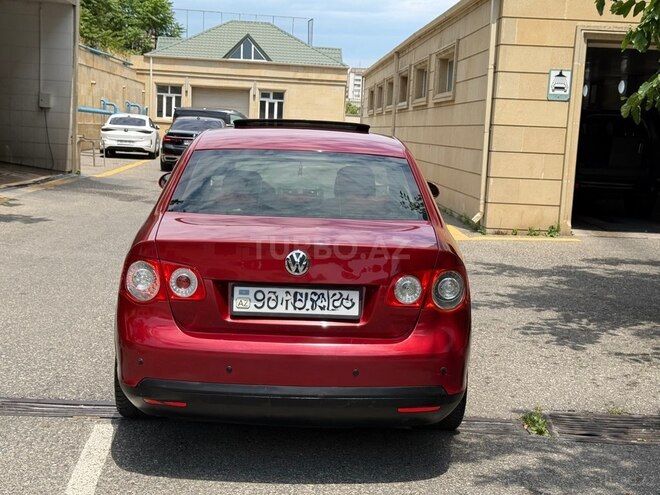 Volkswagen Jetta-10