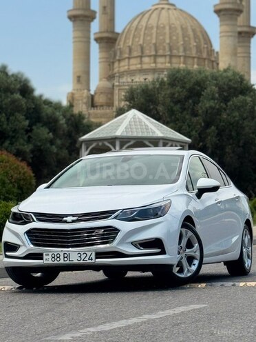 Chevrolet Cruze-12
