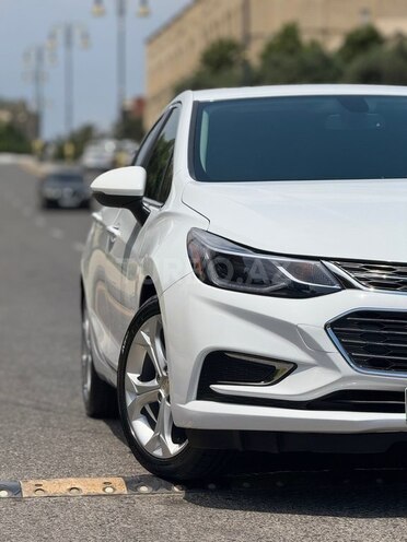 Chevrolet Cruze-17