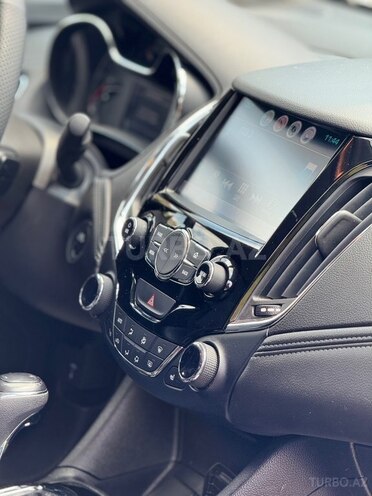 Chevrolet Cruze-3
