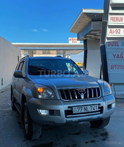 Toyota Land Cruiser Prado-3