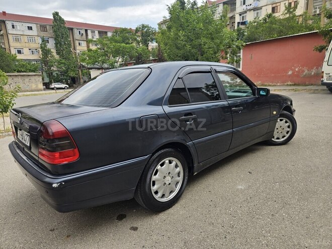 Mercedes C 180-10